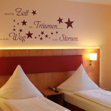 Hotel Haefner Bad Schonborn Quarto foto