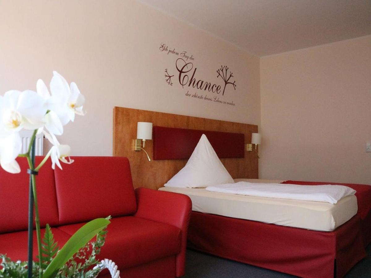 Hotel Haefner Bad Schonborn Exterior foto